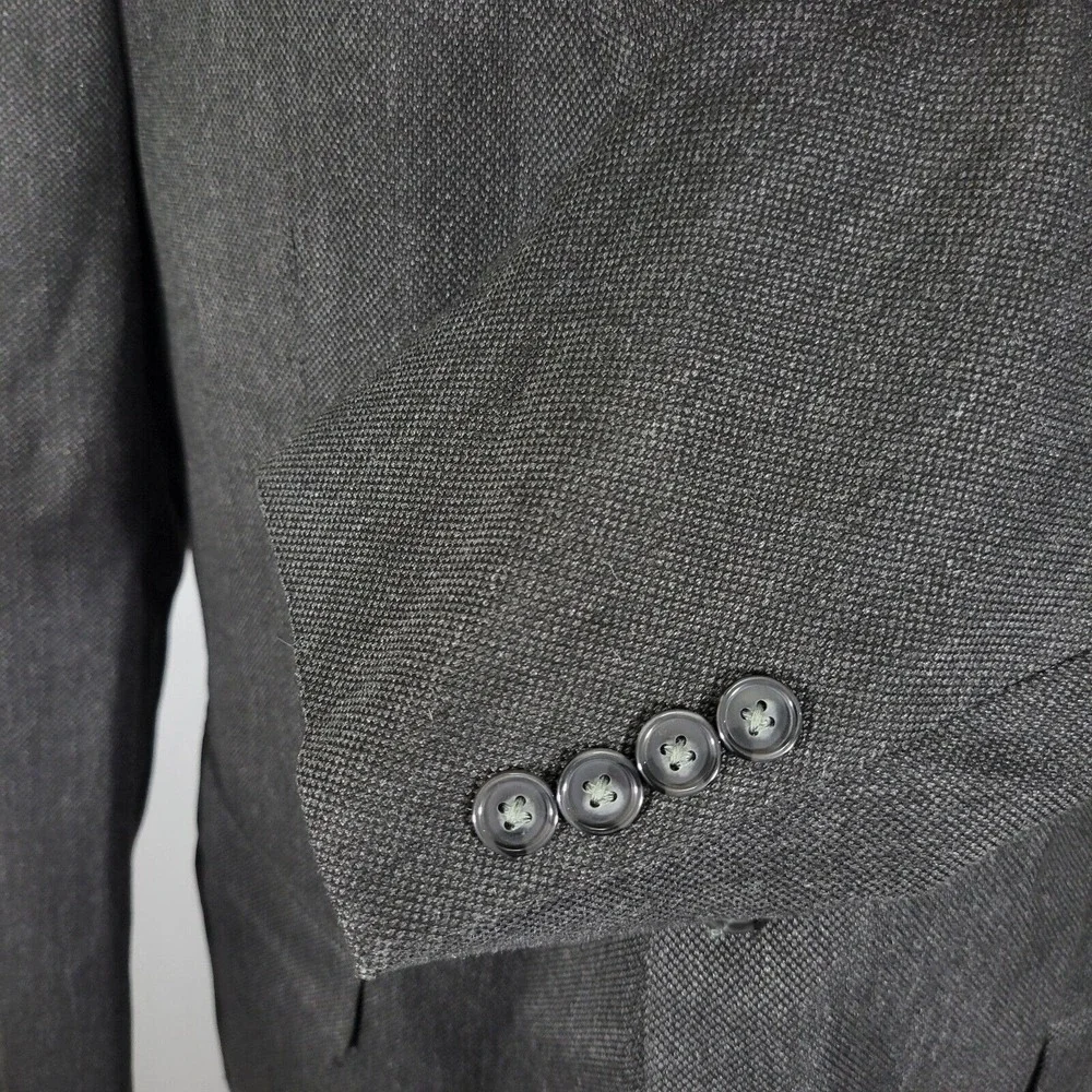 Van Heusen Men's‎ Sport Coat Blazer Two Button Charcoal Gray Poly Viscose 46R
